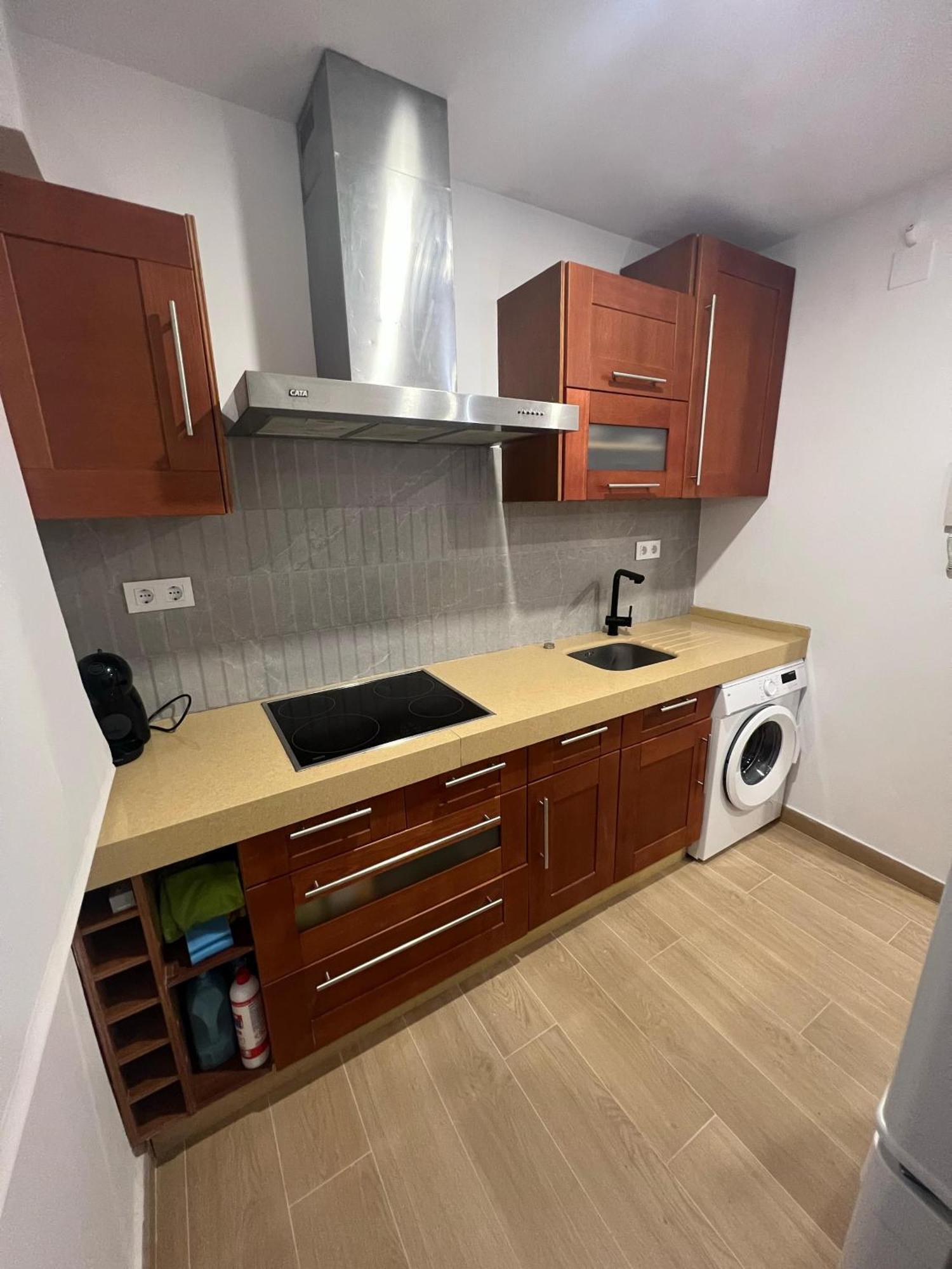 G&H Apartments - Apartamento Porvenir 헤레스 외부 사진