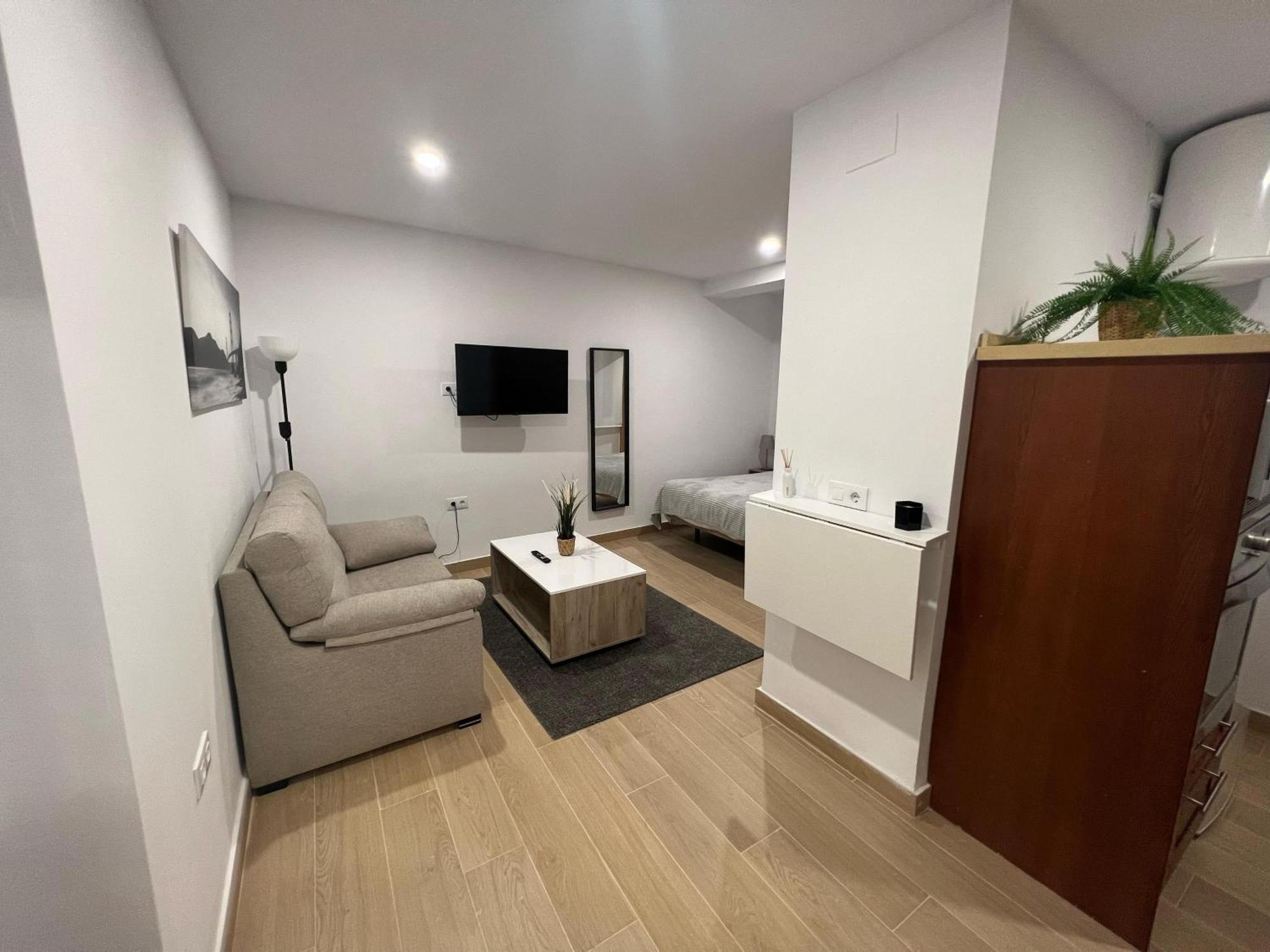 G&H Apartments - Apartamento Porvenir 헤레스 외부 사진